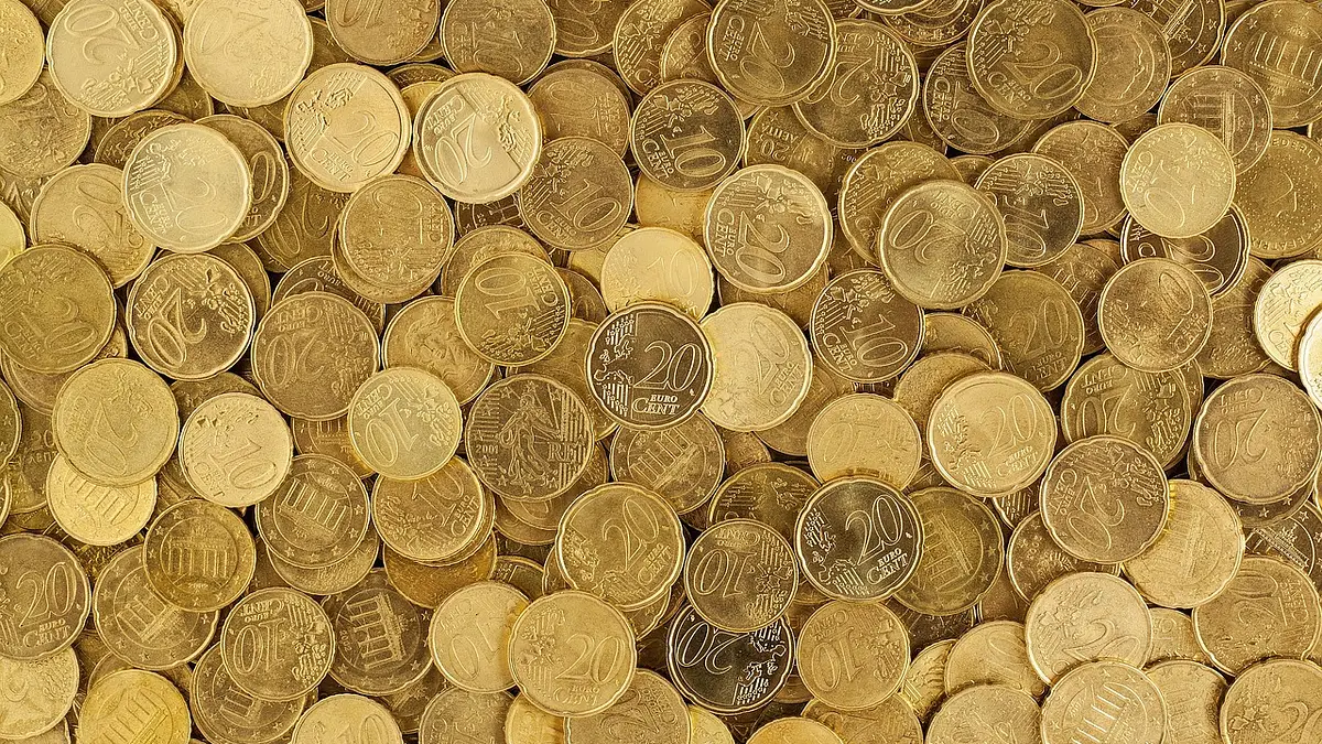 Podział budżetu domowego: ile oszczędzać i wydawać?