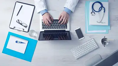 Lekarz rezydent w Polsce – uprawnienia, zarobki i wyzwania